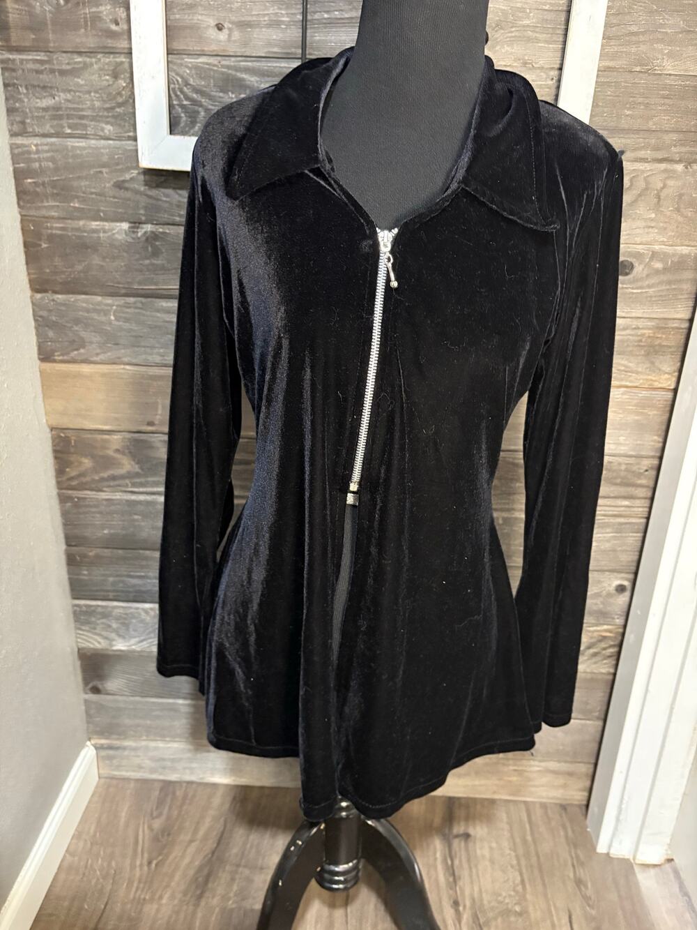 Luly K VINTAGE V Neck black velvet whimsygoth zip up coat women's size large